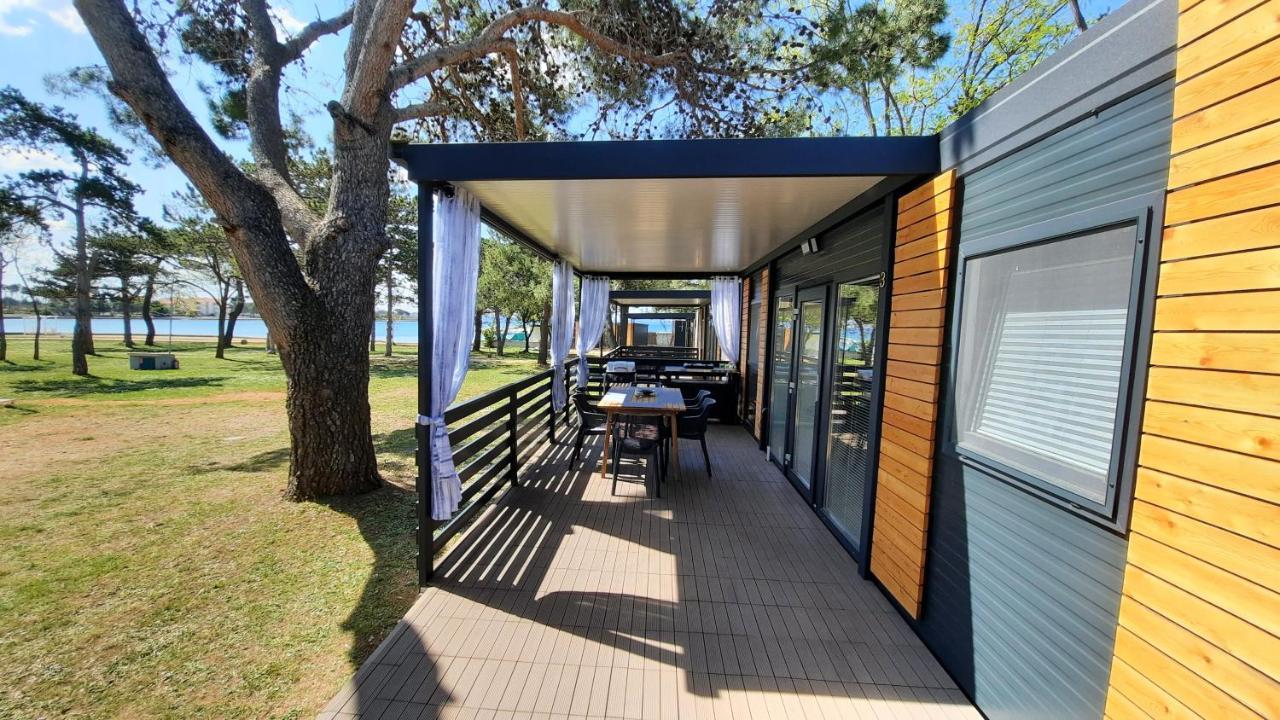 Sand & Relax Privlaka - Mobile Home Gloria מראה חיצוני תמונה
