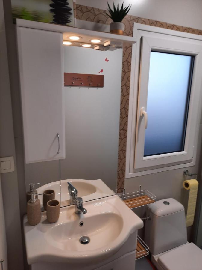 Sand & Relax Privlaka - Mobile Home Gloria מראה חיצוני תמונה